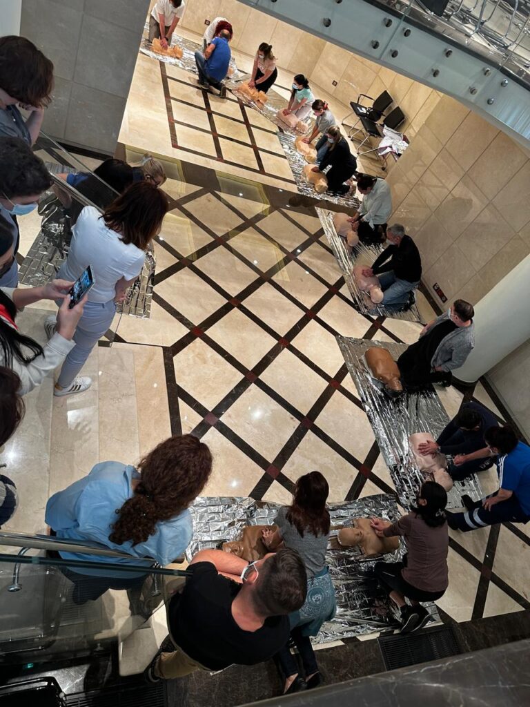 Σεμινάριο Αʼ Βοηθειών από τον ΣΔΕΕ & την Επιτροπή Εξωστρέφειας
